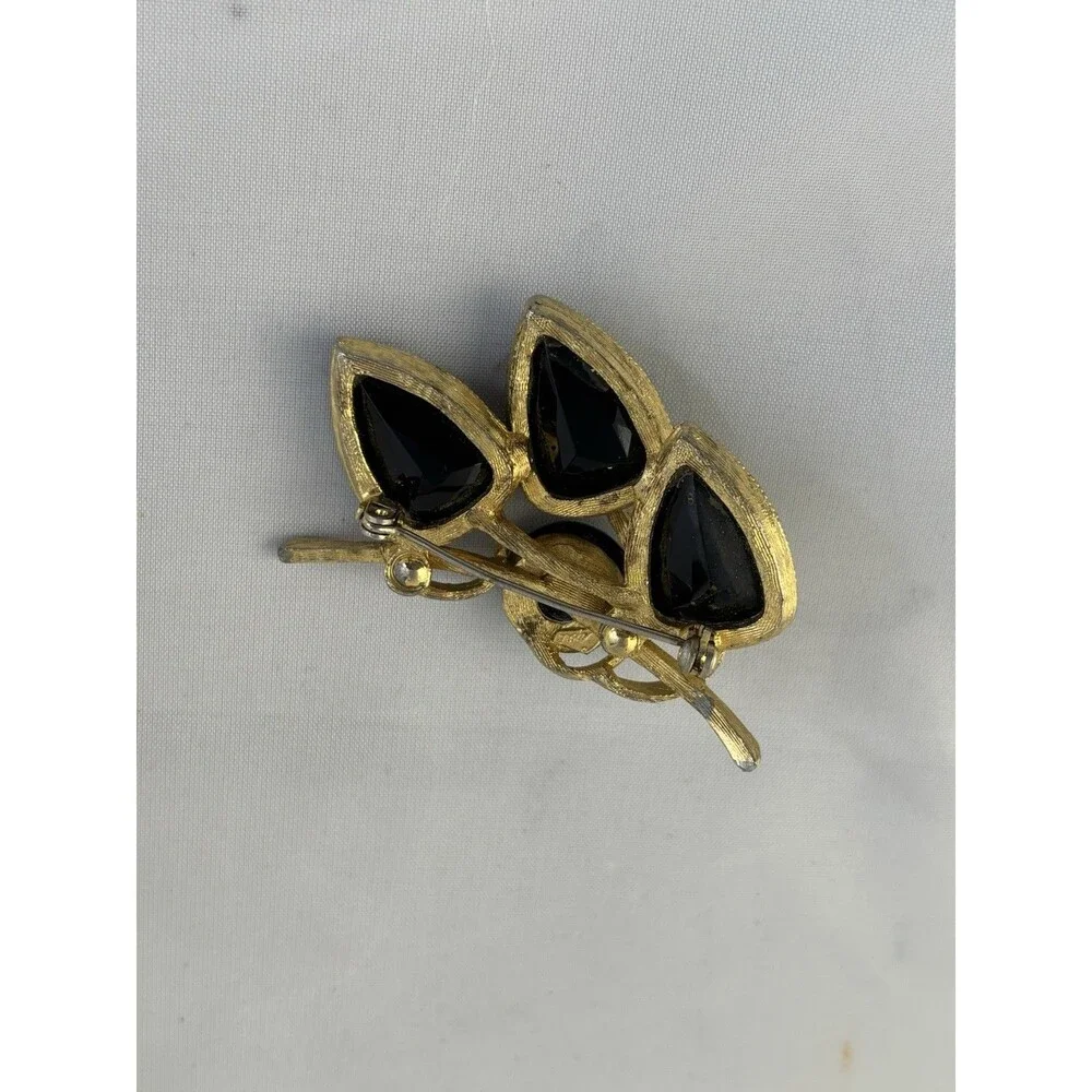 Vintage CAPRI Brooch Pin Black  Glass Goldtone Leaf Branch  2”